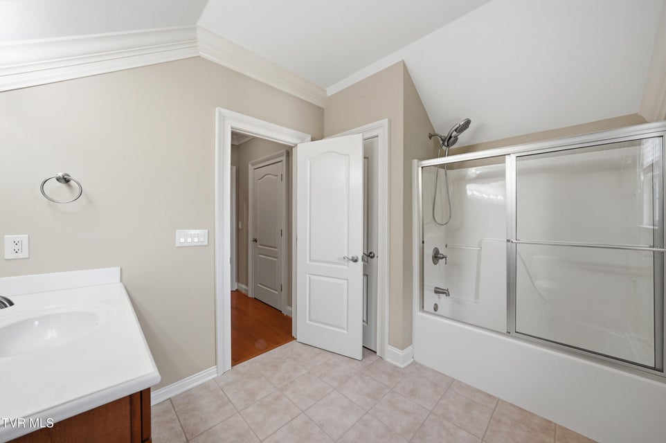 Photo #30: 1184 Cliffview Circle