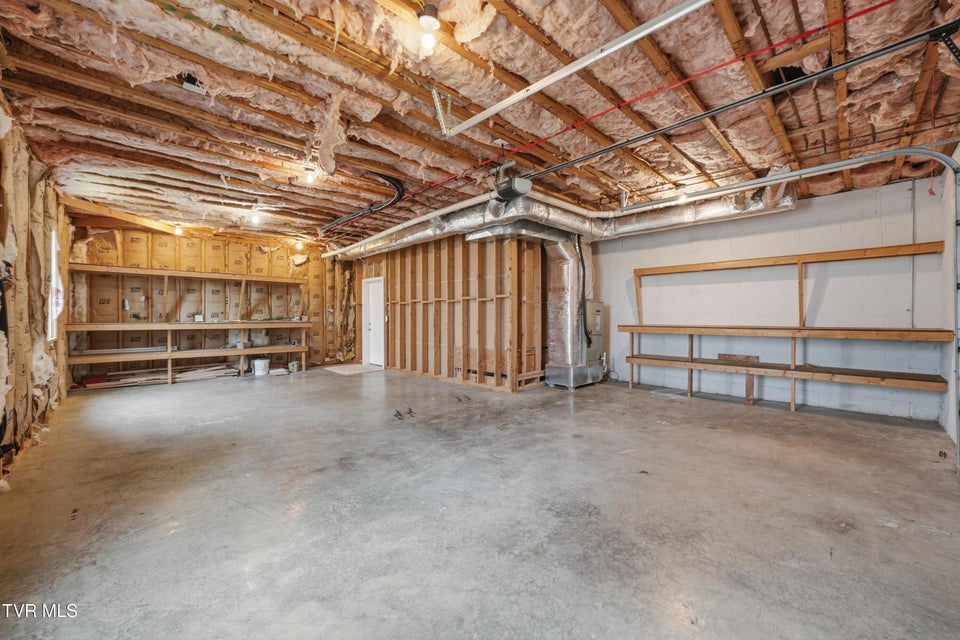 Photo #42: 1184 Cliffview Circle