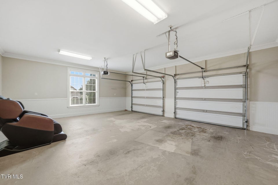 Photo #25: 1184 Cliffview Circle