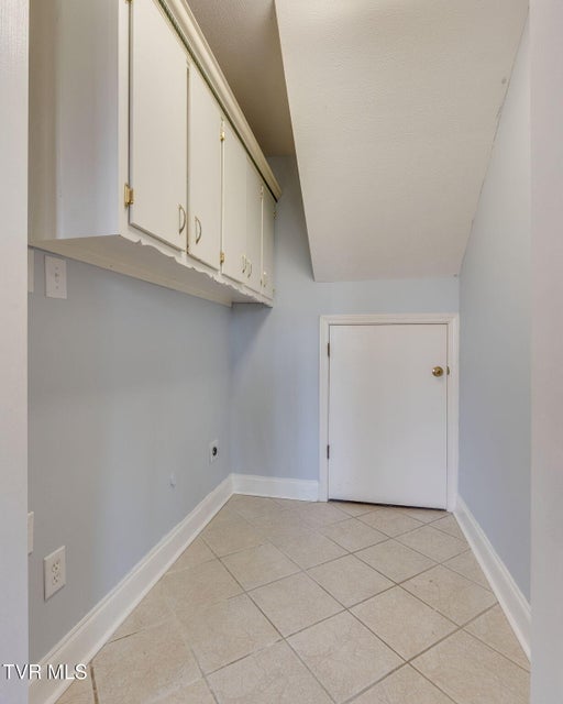 Photo #40: 1405 Dover Road