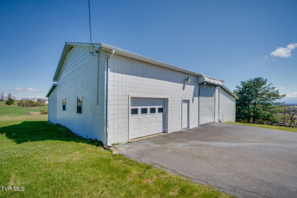 Photo #52: 1405 Dover Road