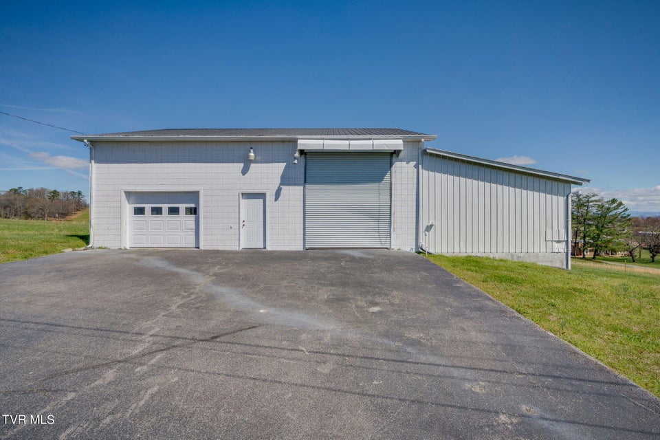 Photo #53: 1405 Dover Road