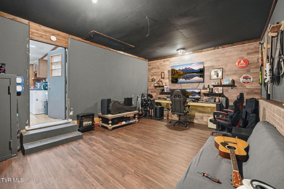 Photo #21: 261 Price Road