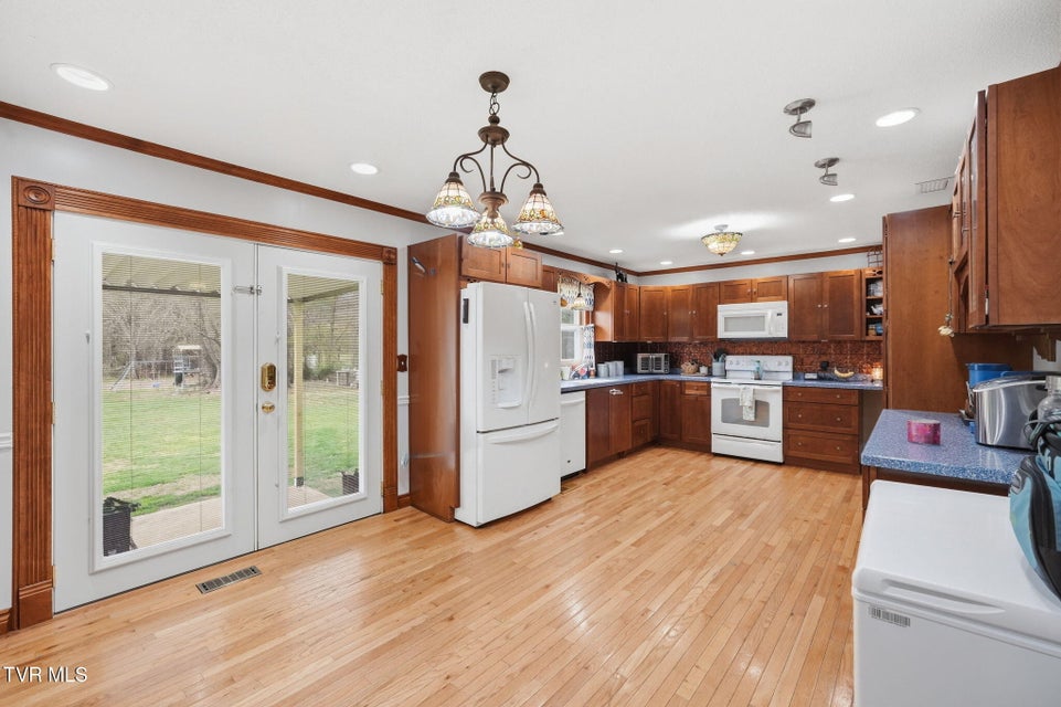 Photo #8: 261 Price Road