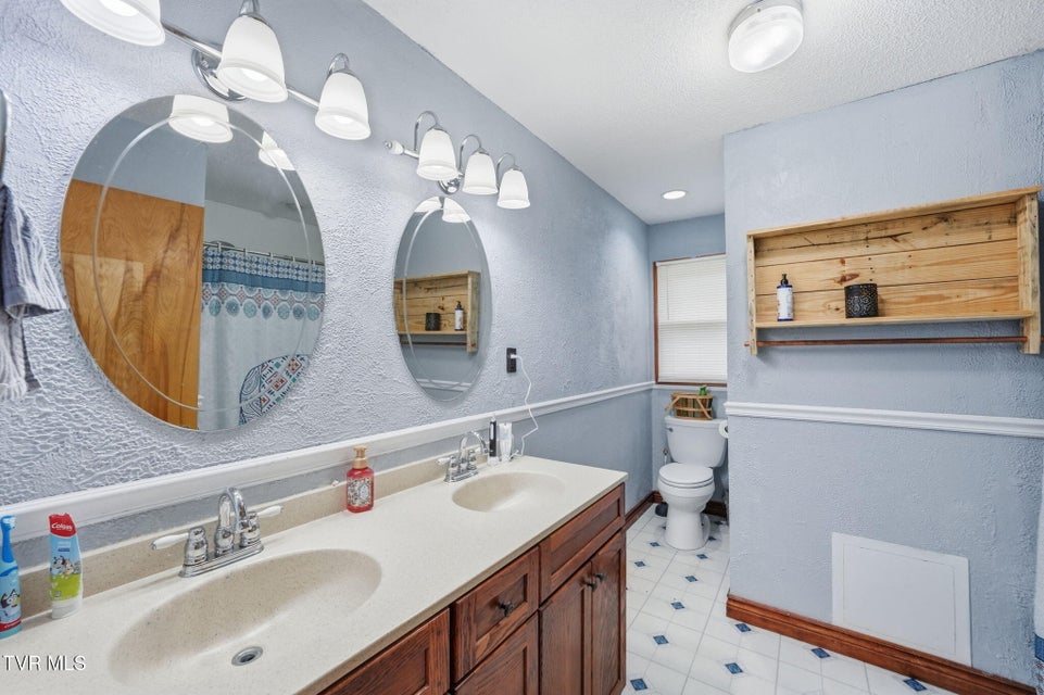 Photo #10: 261 Price Road