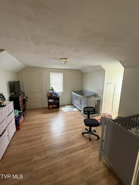 Photo #18: 11821 Central Street