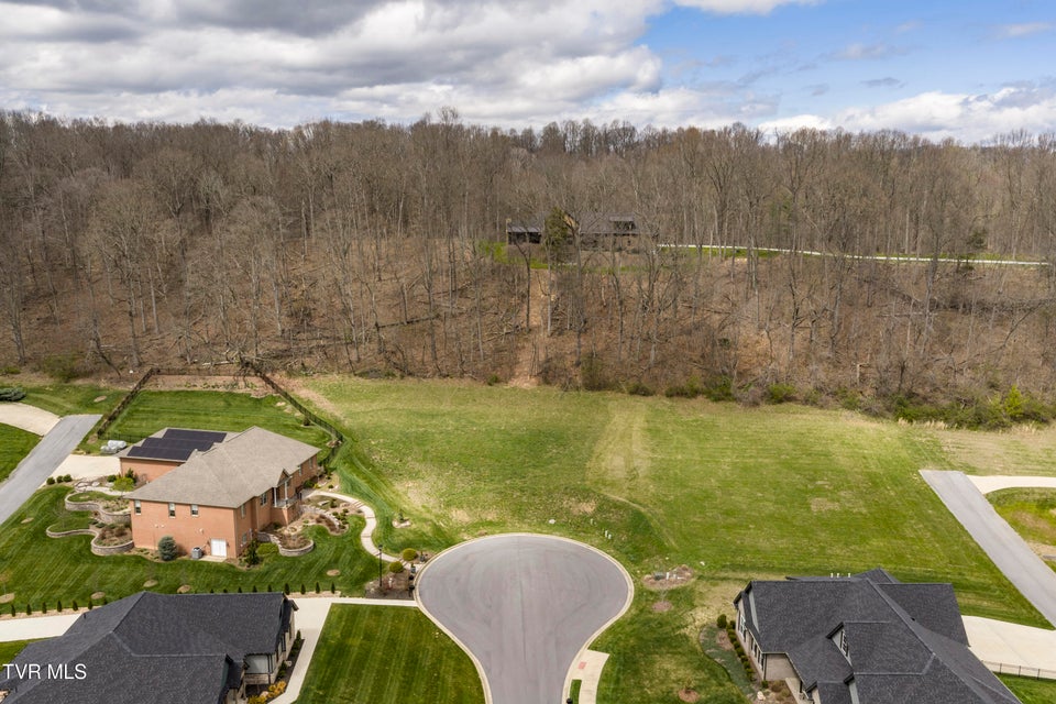 Photo #9: 5 Sweet Pea Terrace