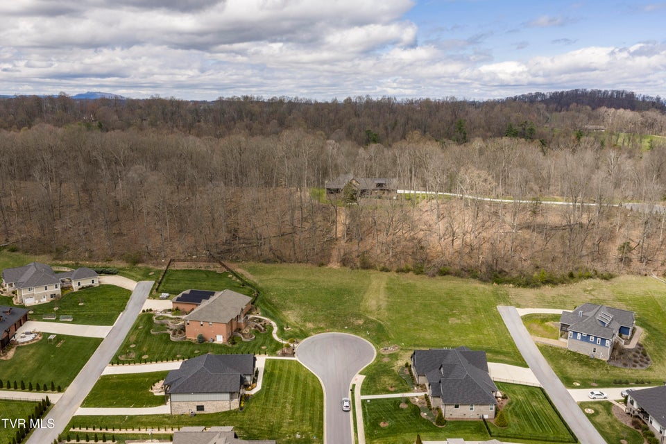 Photo #10: 5 Sweet Pea Terrace