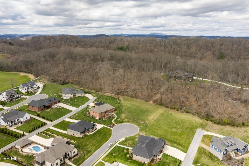 Photo #13: 5 Sweet Pea Terrace