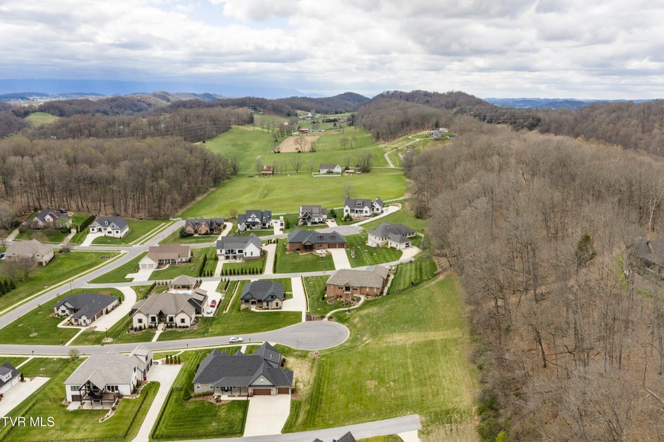 Photo #15: 5 Sweet Pea Terrace