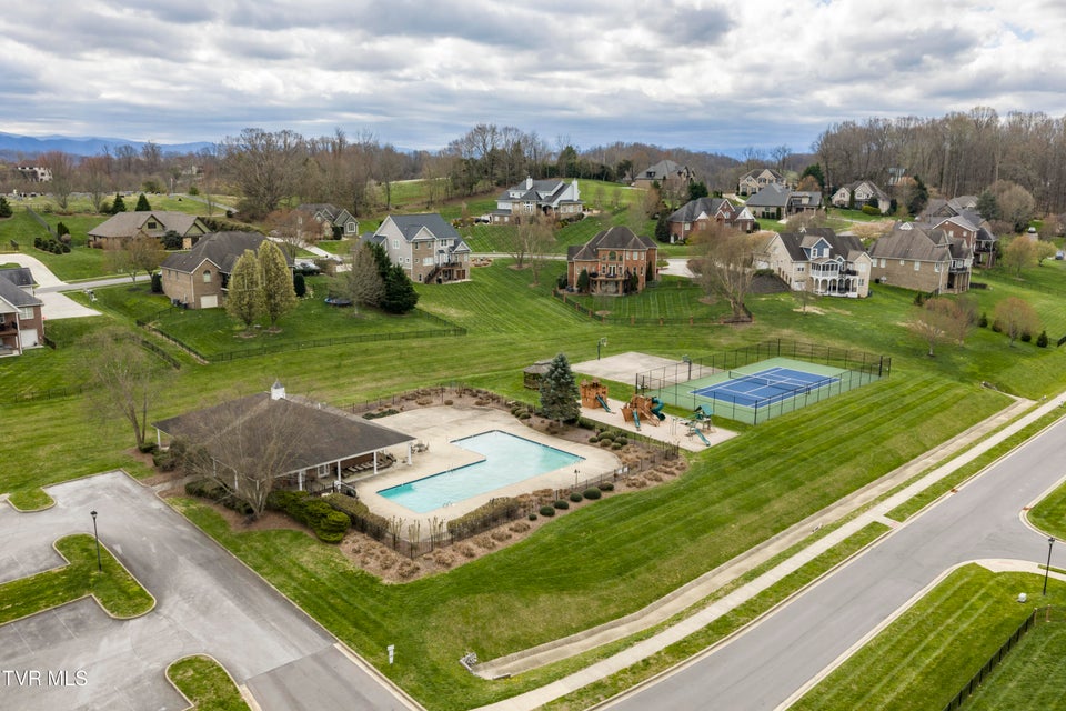 Photo #12: 5 Sweet Pea Terrace