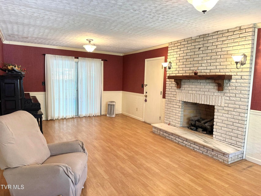 Photo #22: 1721 Valley View Drive