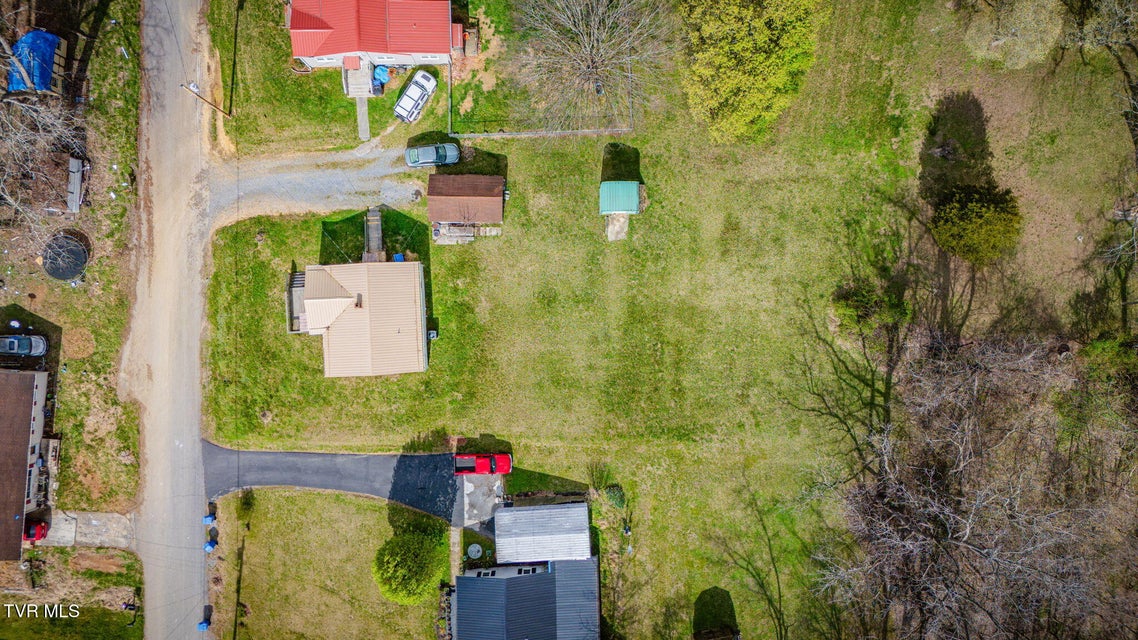 Photo #27: 114 Maple Drive