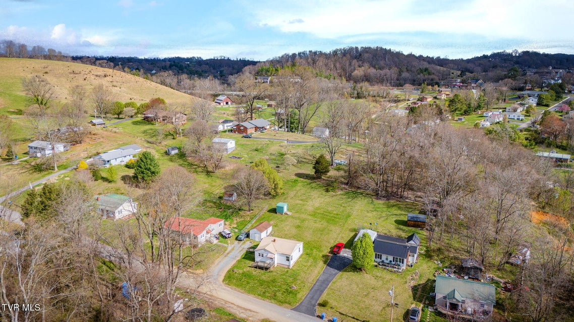 Photo #29: 114 Maple Drive