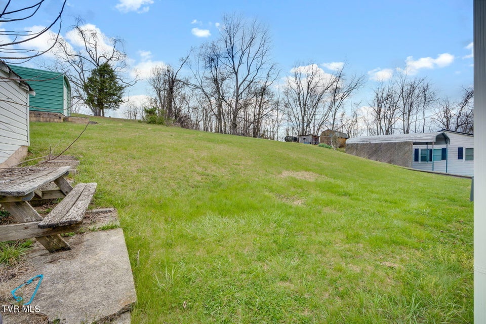 Photo #22: 114 Maple Drive