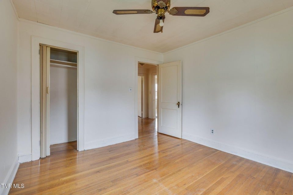 Photo #16: 114 Maple Drive