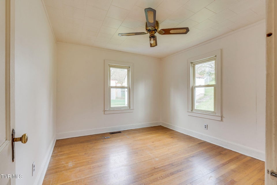 Photo #15: 114 Maple Drive