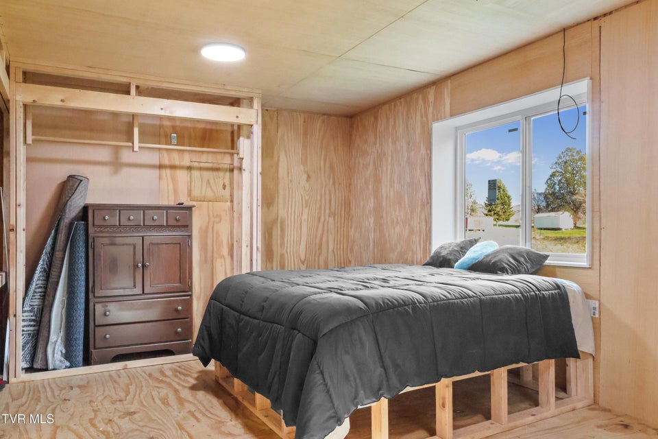 Photo #9: 990 Bullock Hollow Road