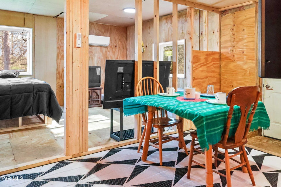 Photo #18: 990 Bullock Hollow Road