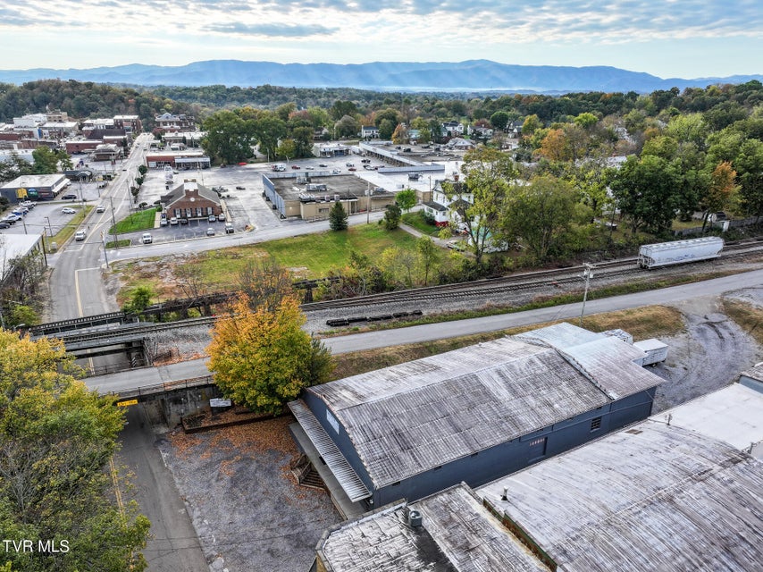 Photo #64: 403 Summer Street