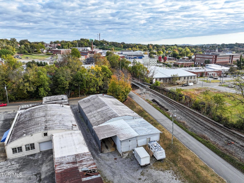 Photo #8: 403 Summer Street