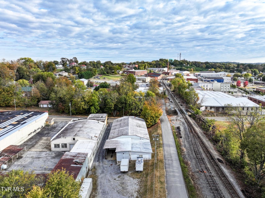 Photo #65: 403 Summer Street