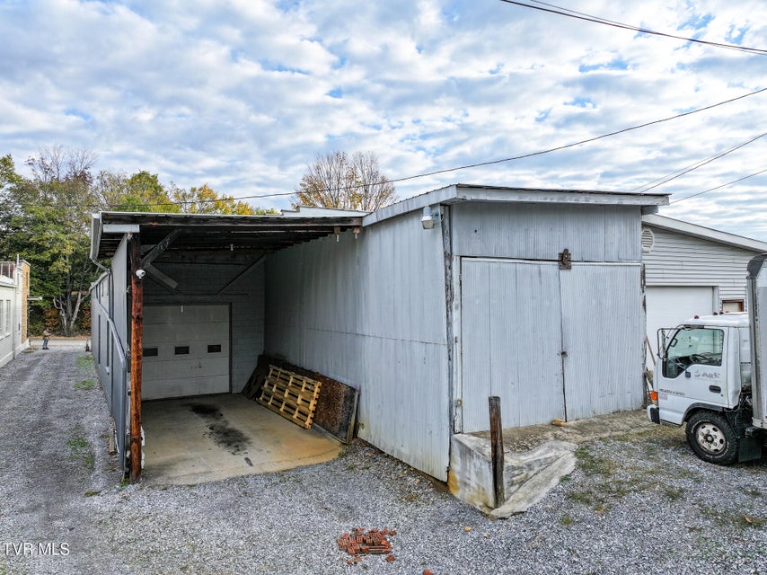 Photo #66: 403 Summer Street