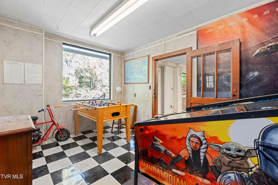 Photo #84: 403 Summer Street