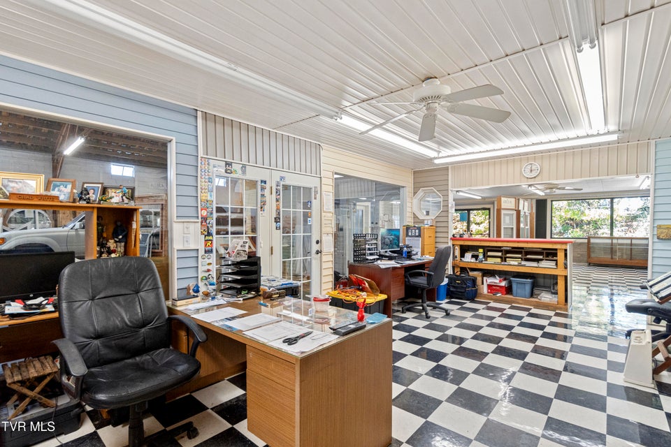 Photo #92: 403 Summer Street