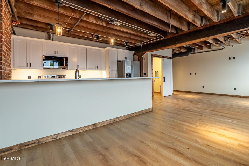 Photo #8: 453 Main Street