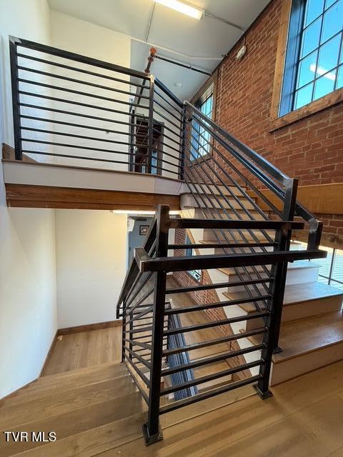 Photo #18: 453 Main Street