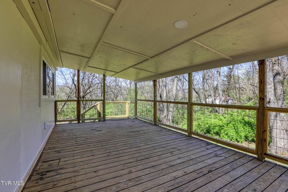 Photo #25: 720 Old Highway 11 