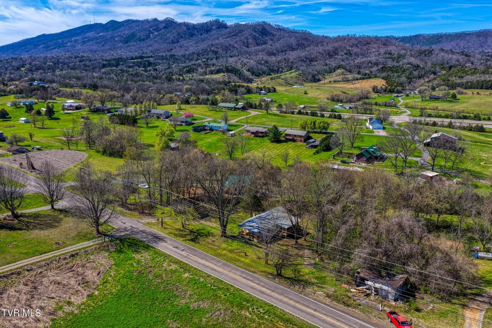 Photo #50: 720 Old Highway 11 