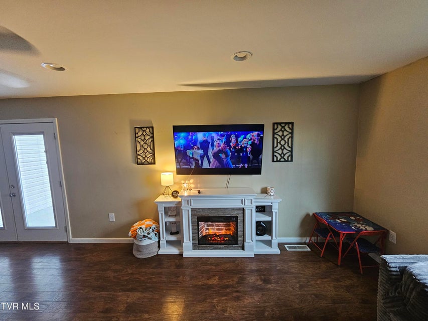 Photo #21: 7395 Grady Lane