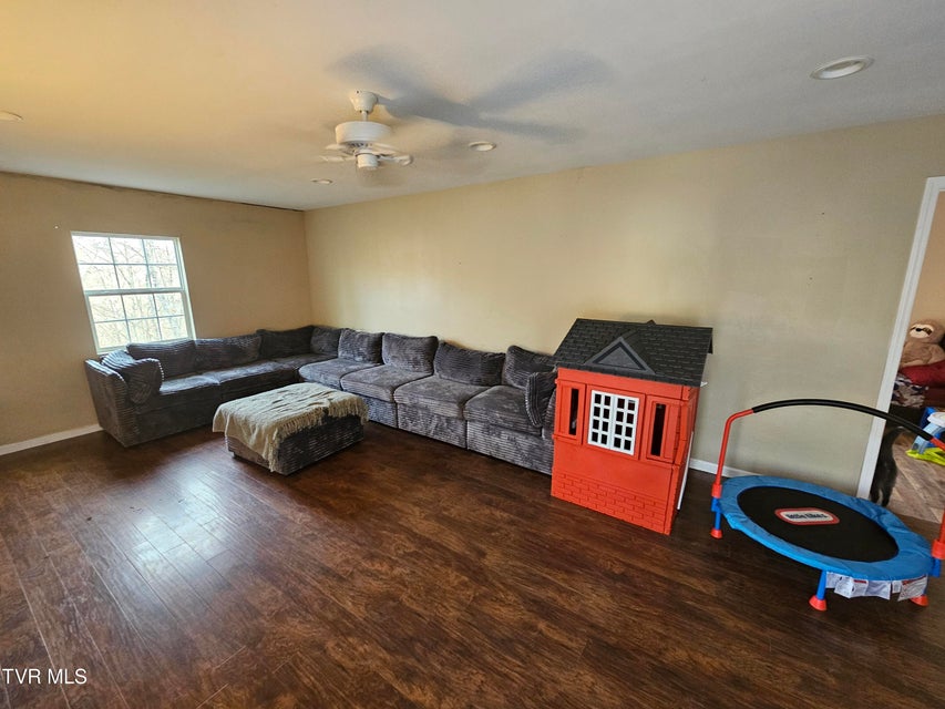 Photo #22: 7395 Grady Lane