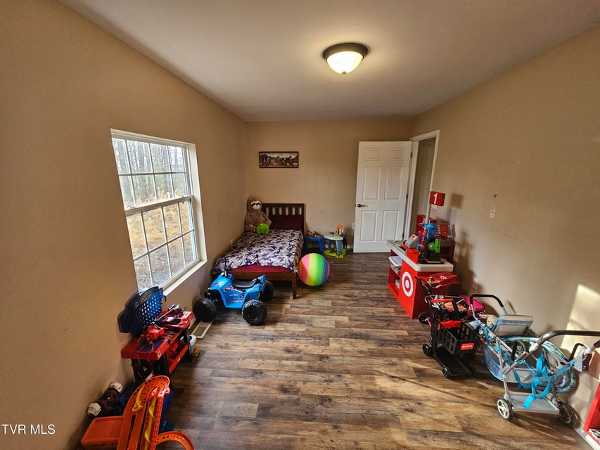 Photo #25: 7395 Grady Lane