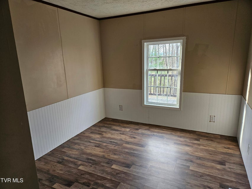 Photo #29: 7395 Grady Lane