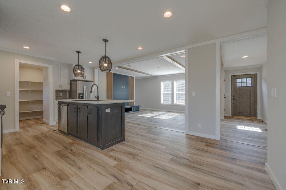 Photo #10: 1565 Rheatown Road