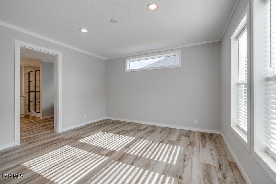 Photo #14: 1565 Rheatown Road