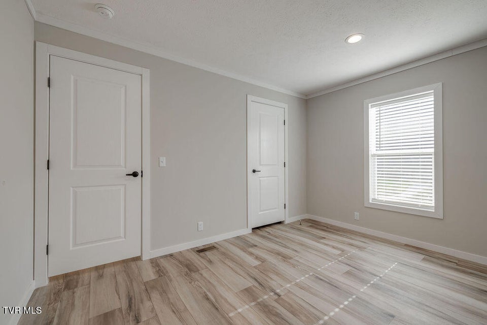 Photo #27: 1565 Rheatown Road