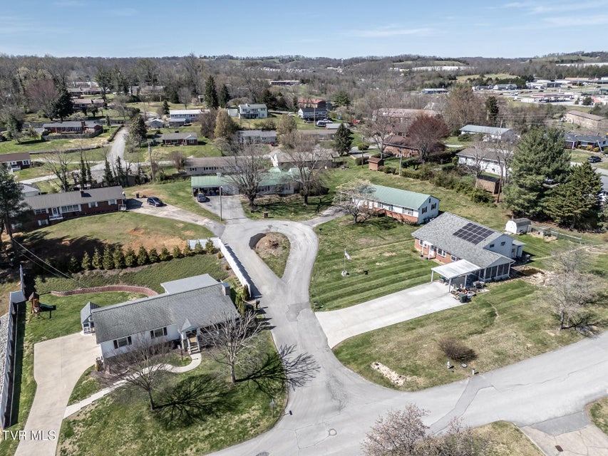 Photo #38: 404 Dyer Circle