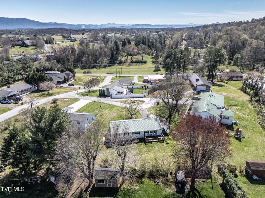 Photo #40: 404 Dyer Circle