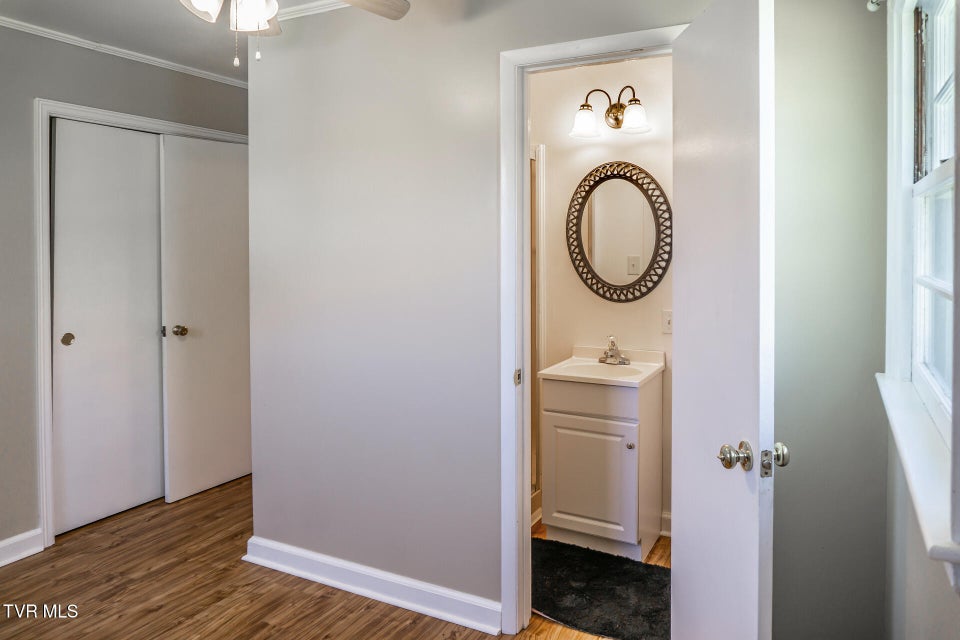 Photo #18: 404 Dyer Circle