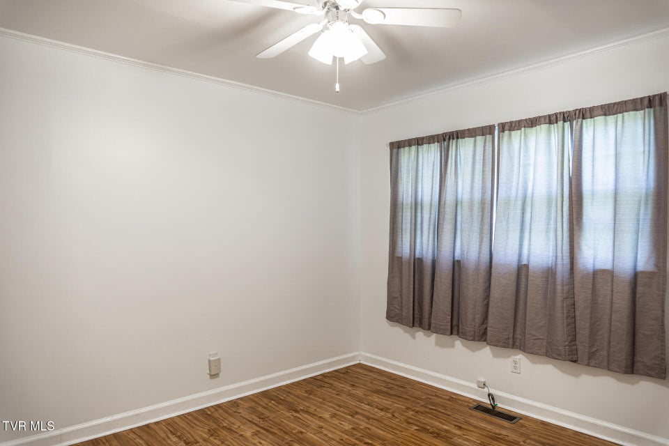 Photo #17: 404 Dyer Circle