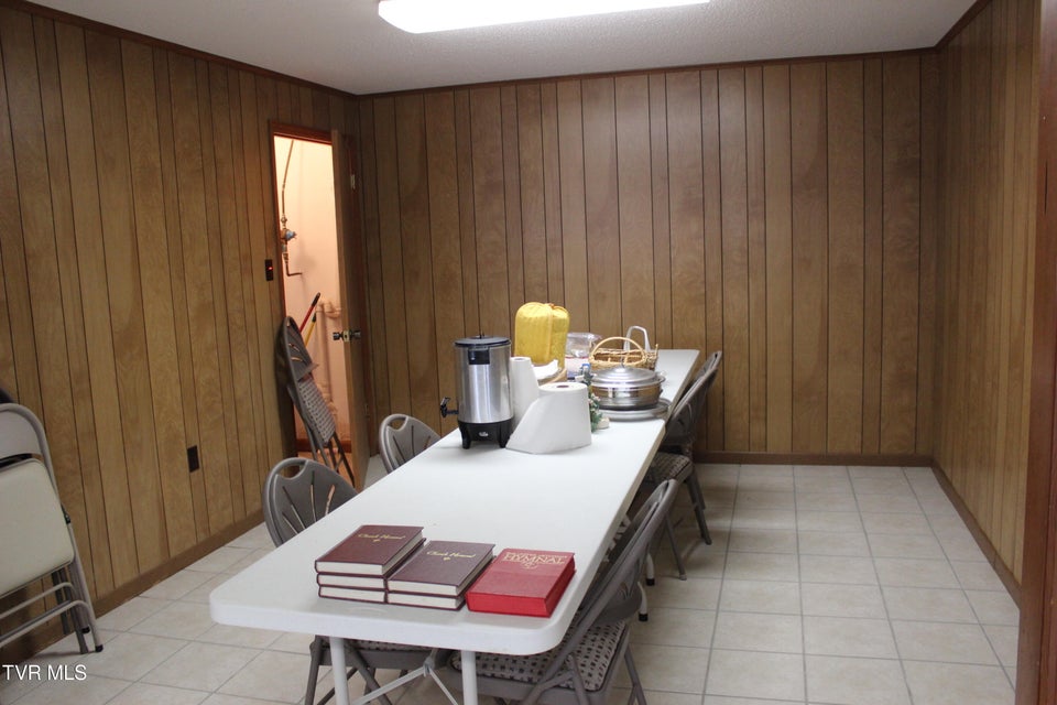 Photo #27: 7810 Lonesome Pine Trail