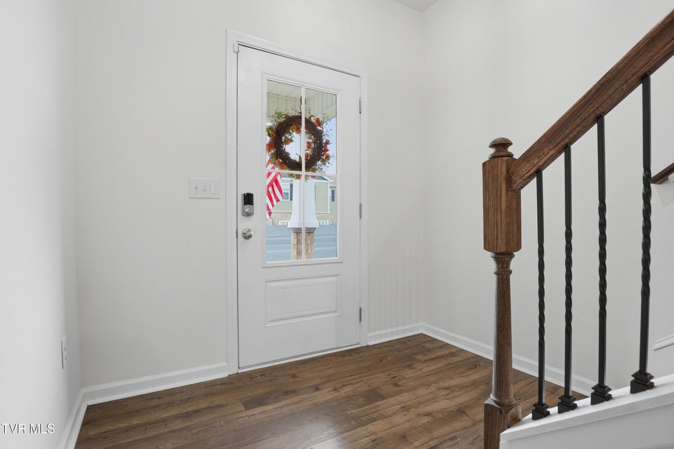 Photo #6: 834 Barley Loop