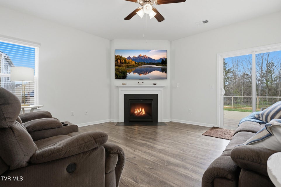 Photo #9: 834 Barley Loop