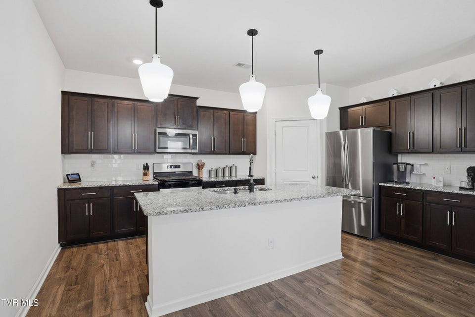 Photo #14: 834 Barley Loop