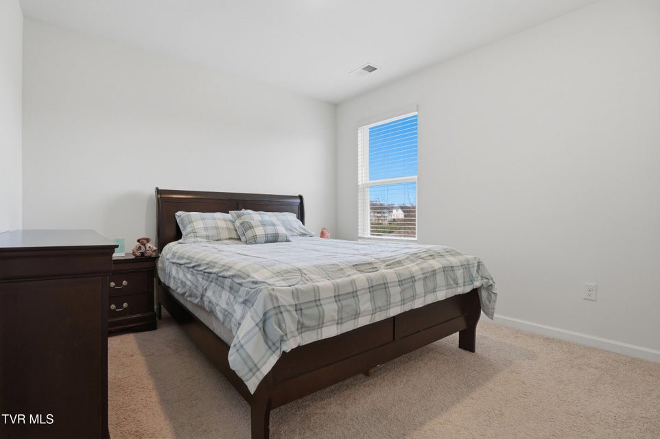 Photo #24: 834 Barley Loop