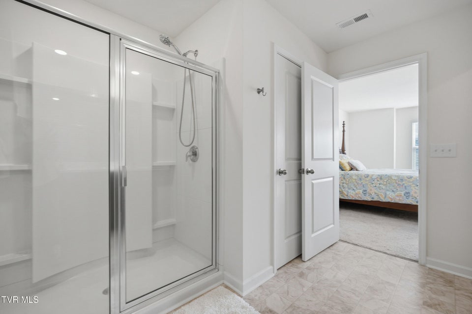 Photo #30: 834 Barley Loop